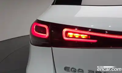 Mercedes-Benz EQA 2022 0.2 гидро в Москве № 2126609, миниатюра 8