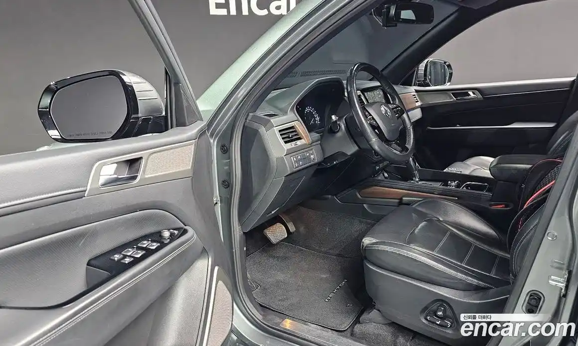 SsangYong Rexton 2018 2.2 гидро в Москве № 2126700, фото 16