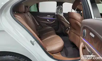 Mercedes-Benz E-Class 2016 2.0 гидро в Москве № 2126937, миниатюра 11