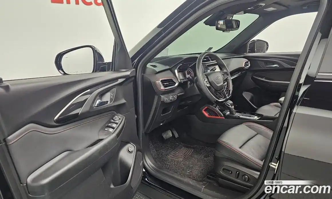 Chevrolet TrailBlazer 2020 1.3 гидро в Москве № 2127378, фото 13