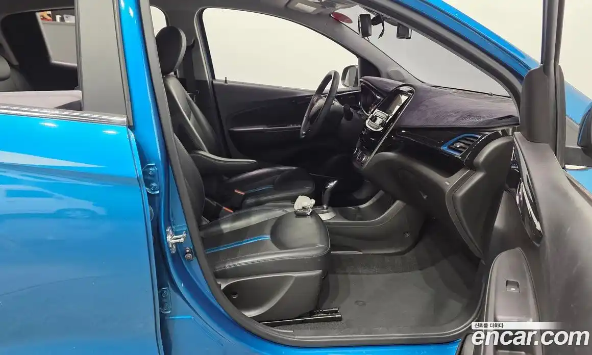 Chevrolet Spark 2019 1.0 гидро в Москве № 2127416, фото 16
