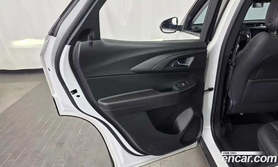 Chevrolet TrailBlazer 2020 1.3 гидро в Москве № 2127430, фото 15