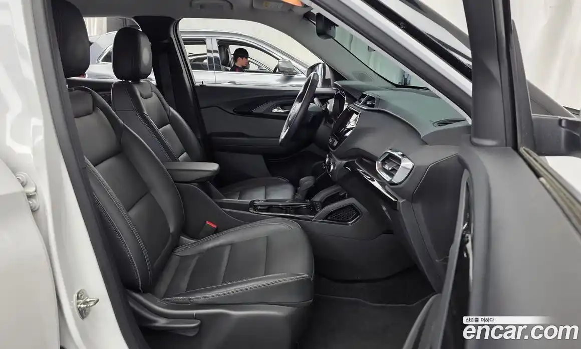 Chevrolet TrailBlazer 2020 1.3 гидро в Москве № 2127430, фото 17