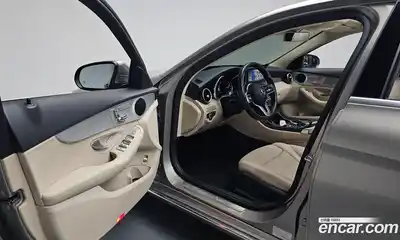 Mercedes-Benz C-Class 2020 2.0 гидро в Москве № 2127992, миниатюра 12