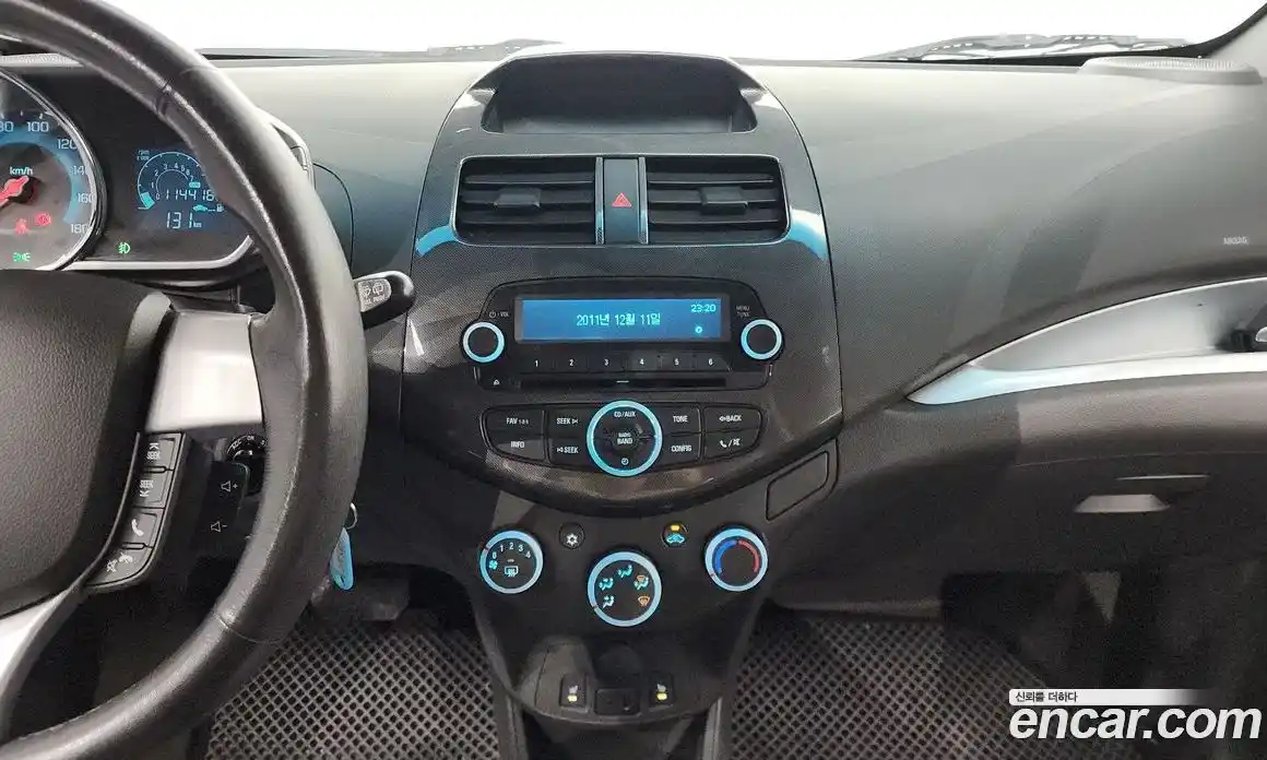 Chevrolet Spark 2014 1.0 гидро в Москве № 2128154, фото 13