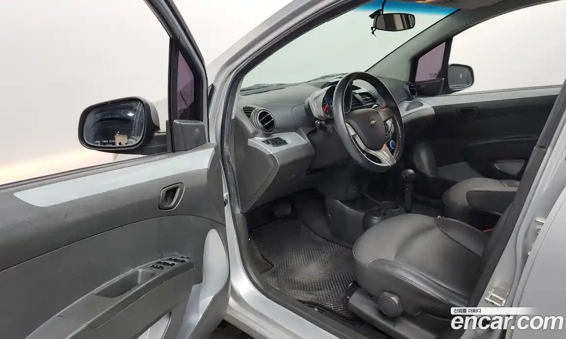 Chevrolet Spark 2014 1.0 гидро в Москве № 2128154, фото 10