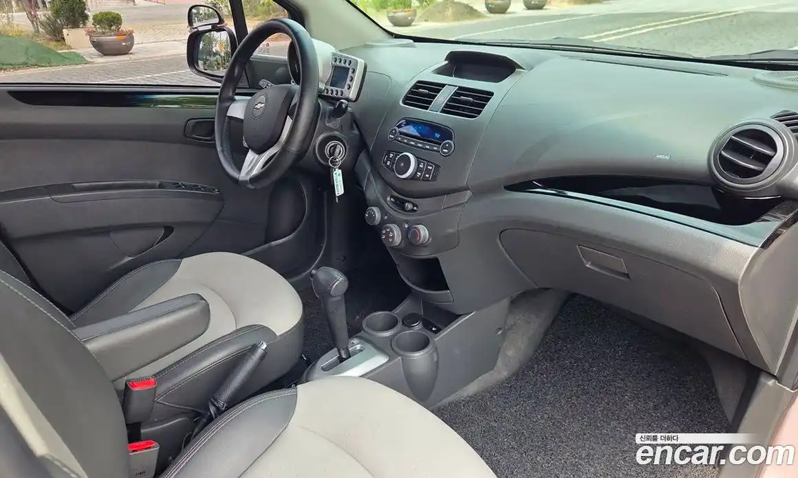 Chevrolet Spark 2011 1.0 гидро в Москве № 2128699, фото 12