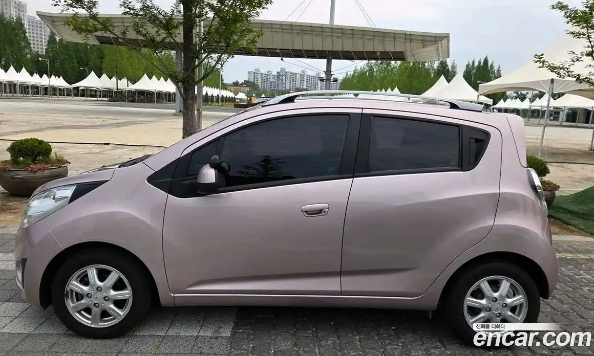 Chevrolet Spark 2011 1.0 гидро в Москве № 2128699, фото 3