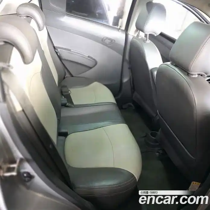 Chevrolet Spark 2012 1.0 гидро в Москве № 2128707, фото 16
