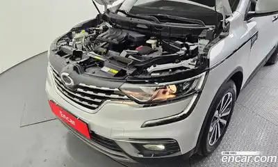 Renault QM6 2020 2.0 гидро в Москве № 2128828, миниатюра 6
