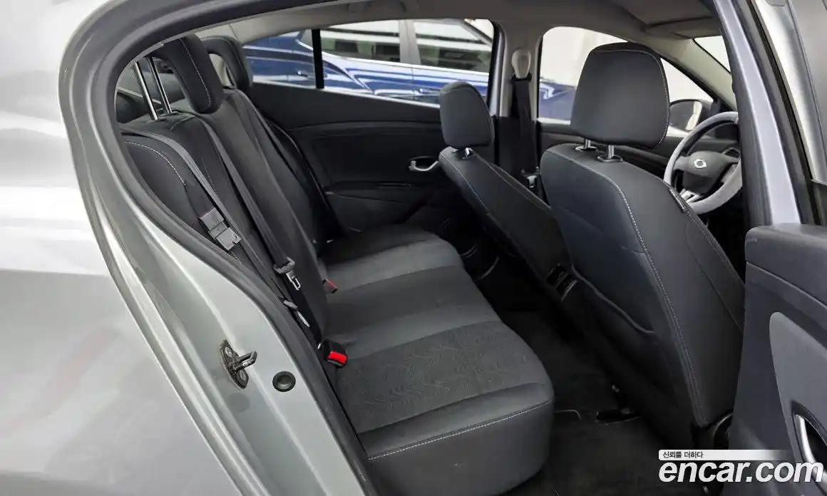 Renault SM3 2013 1.6 гидро в Москве № 2128890, фото 18