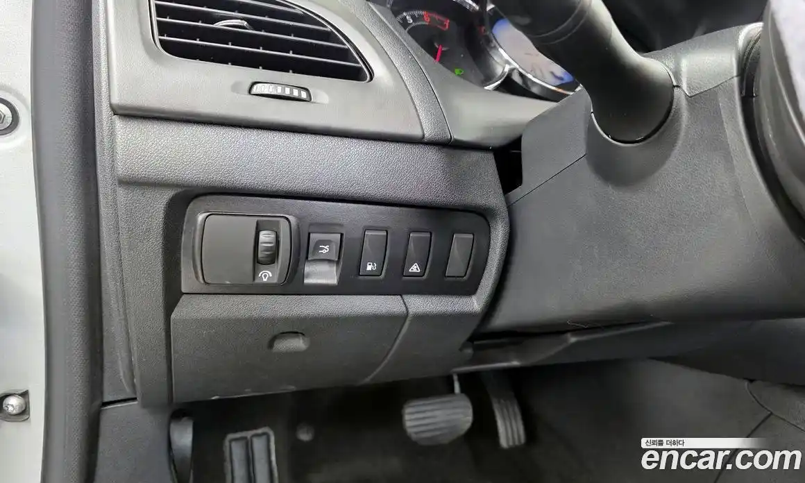 Renault SM3 2013 1.6 гидро в Москве № 2128890, фото 21