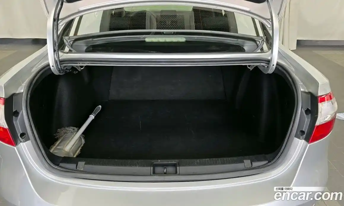 Renault SM3 2013 1.6 гидро в Москве № 2128890, фото 26