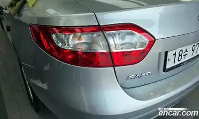 Renault SM3 2013 1.6 гидро в Москве № 2128890, миниатюра 9
