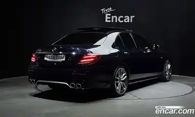 Mercedes-Benz E-Class 2019 3.0 гидро в Москве № 2128913, миниатюра 2