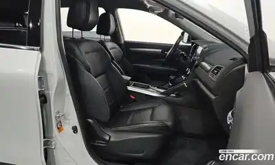 Renault QM6 2022 2.0 гидро в Москве № 2128916, миниатюра 10