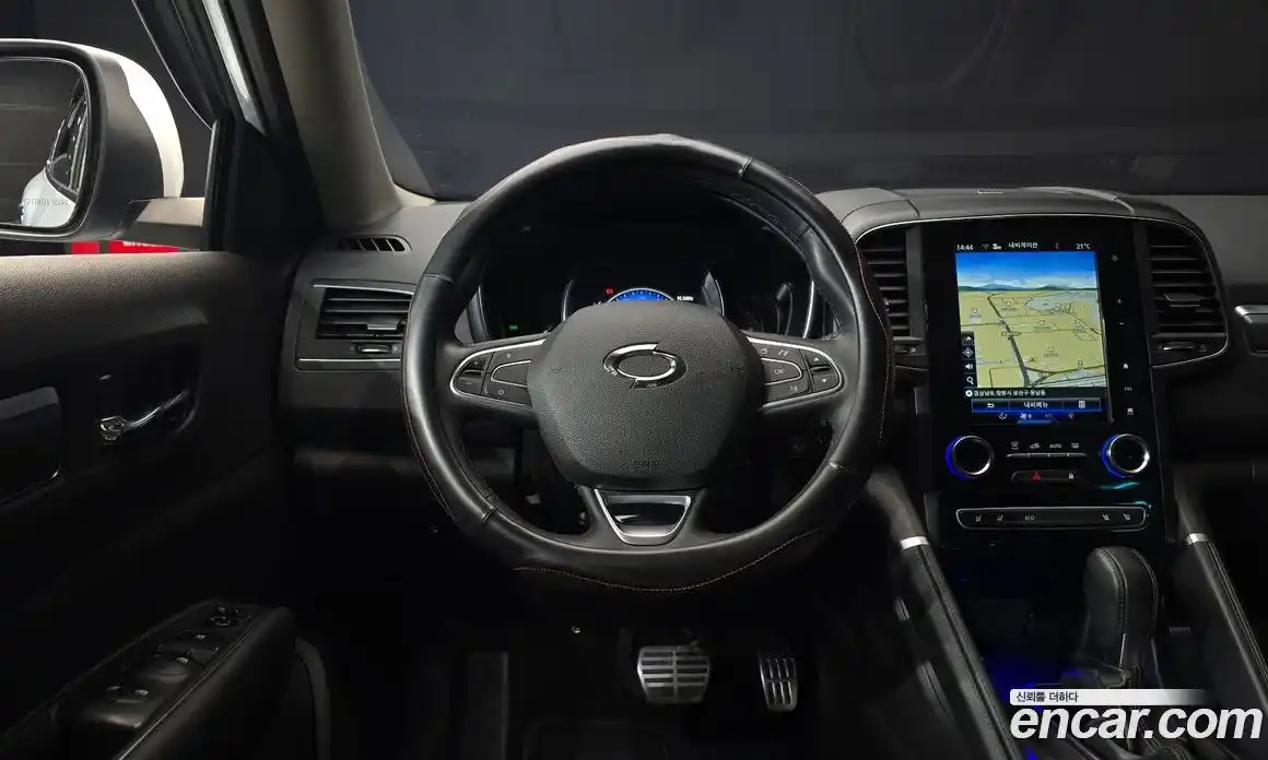 Renault QM6 2018 2.0 гидро в Москве № 2128988, фото 19