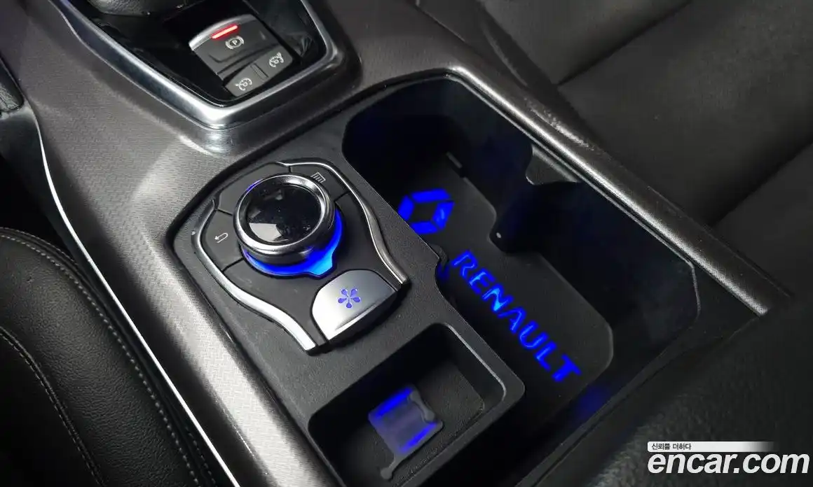 Renault QM6 2018 2.0 гидро в Москве № 2128988, фото 29