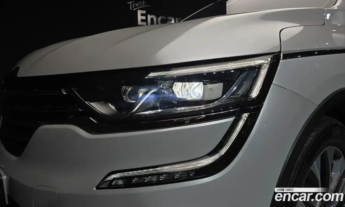 Renault QM6 2018 2.0 гидро в Москве № 2128988, фото 8