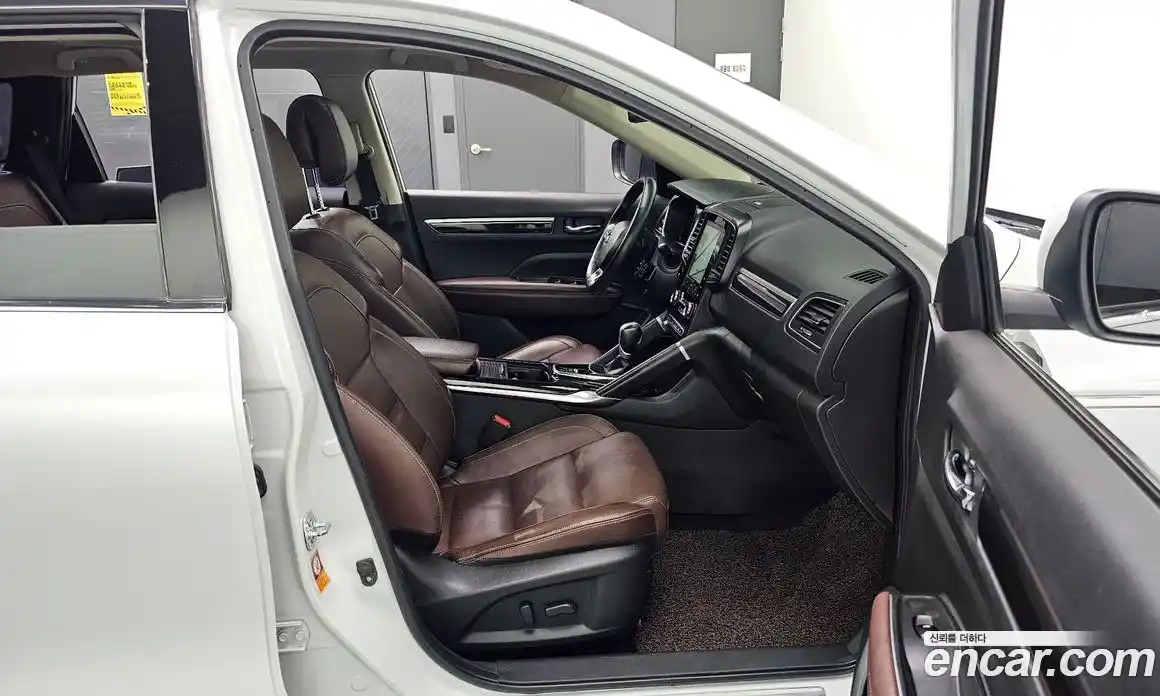 Renault QM6 2018 2.0 гидро в Москве № 2129074, фото 12