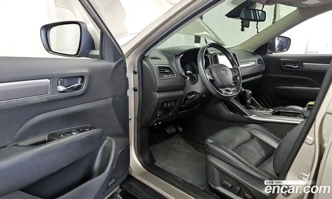 Renault QM6 2017 2.0 гидро в Москве № 2129211, фото 13