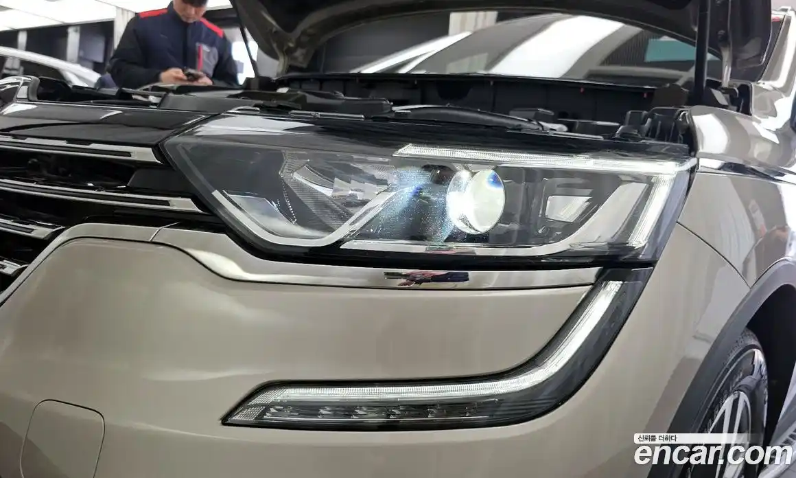 Renault QM6 2017 2.0 гидро в Москве № 2129211, фото 8