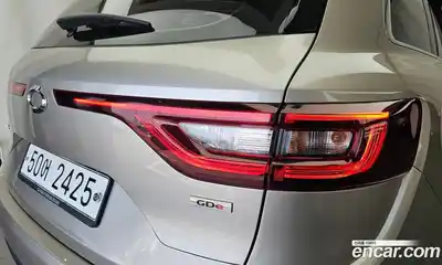 Renault QM6 2017 2.0 гидро в Москве № 2129211, миниатюра 9