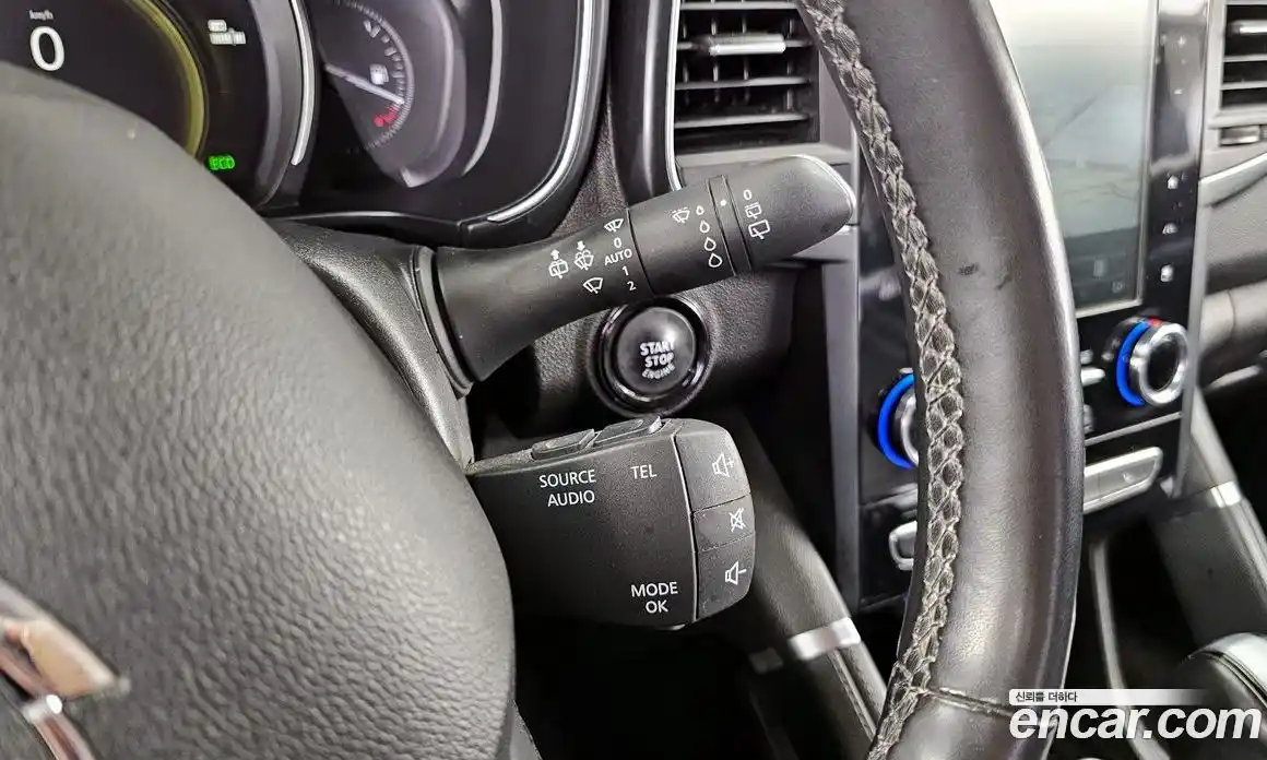 Renault QM6 2019 2.0 гидро в Москве № 2129243, фото 17