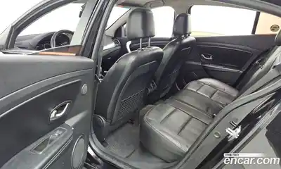 Renault SM3 2011 1.6 гидро в Москве № 2129256, миниатюра 11