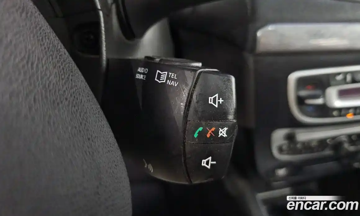 Renault SM3 2011 1.6 гидро в Москве № 2129256, фото 16