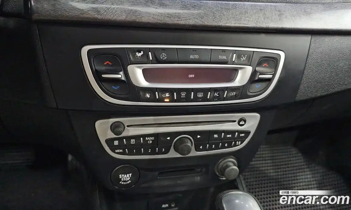 Renault SM3 2011 1.6 гидро в Москве № 2129256, фото 18