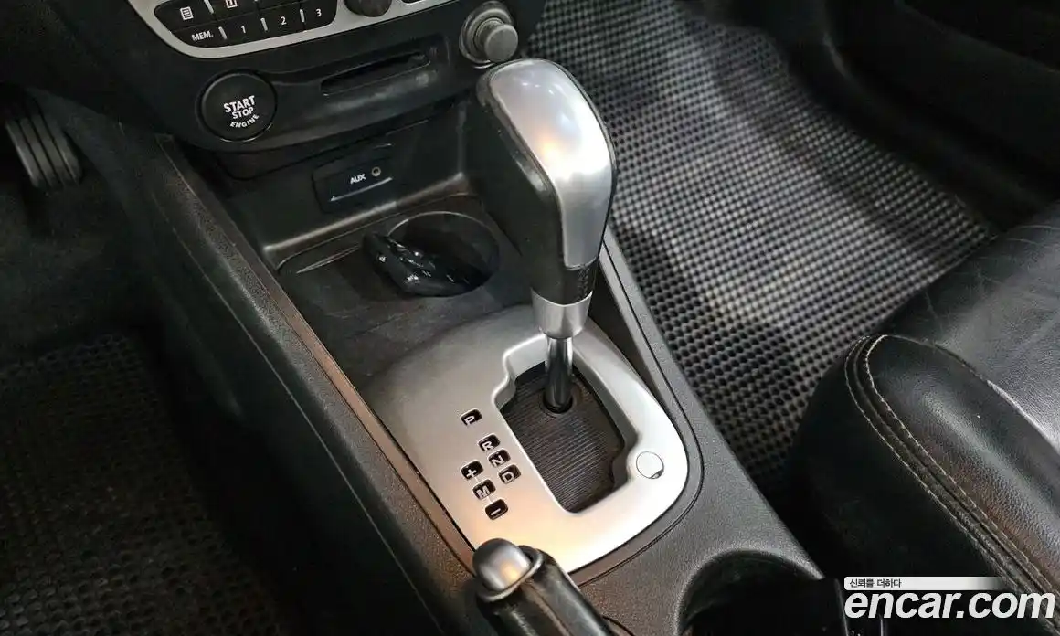 Renault SM3 2011 1.6 гидро в Москве № 2129256, фото 9