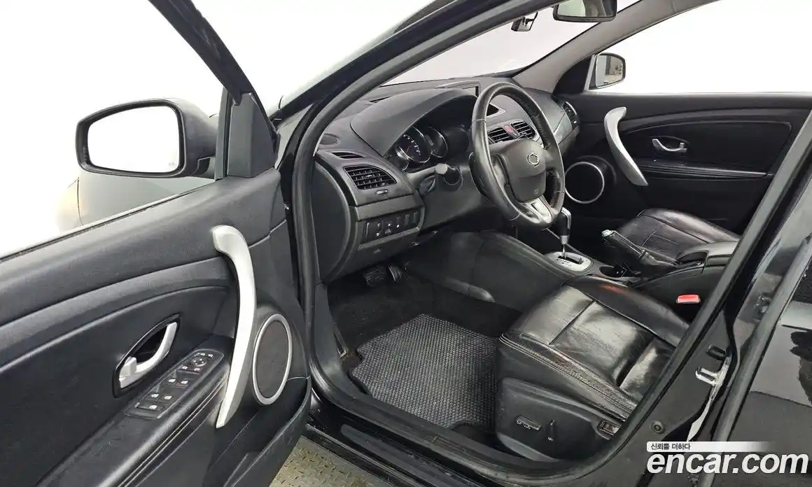 Renault SM3 2011 1.6 гидро в Москве № 2129256, фото 10