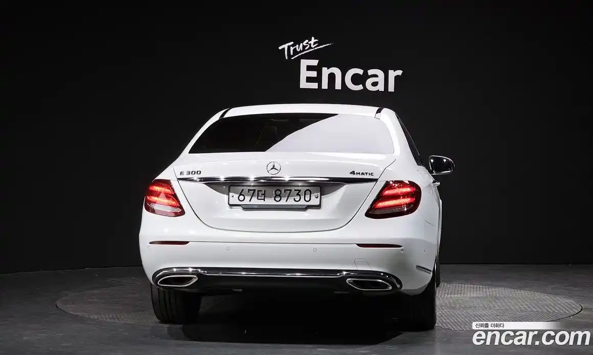 Mercedes-Benz E-Class 2018 2.0 гидро в Москве № 2129275, фото 4
