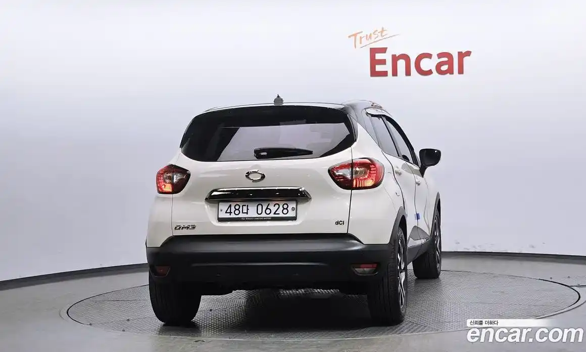 Renault QM3 2015 1.5 гидро в Москве № 2129336, фото 4