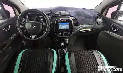 Renault QM3 2015 1.5 гидро в Москве № 2129336, миниатюра 7