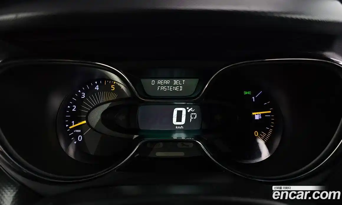 Renault QM3 2015 1.5 гидро в Москве № 2129336, фото 8