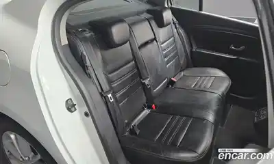 Renault SM3 2012 1.6 гидро в Москве № 2129379, миниатюра 12
