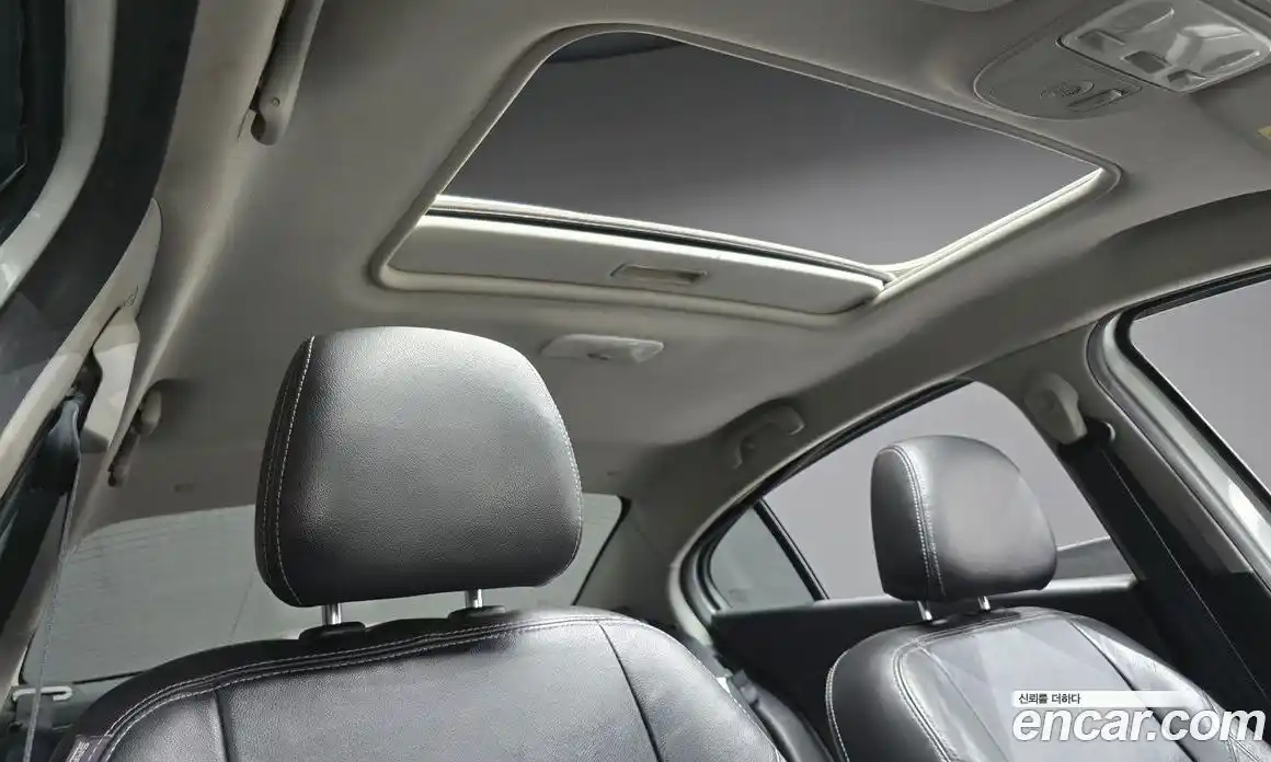 Renault SM3 2012 1.6 гидро в Москве № 2129379, фото 19