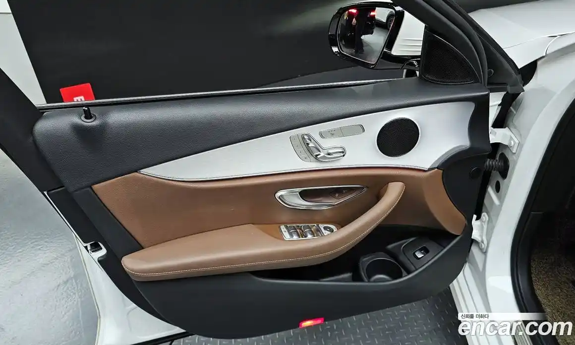Mercedes-Benz E-Class 2020 2.0 гидро в Москве № 2129426, фото 13