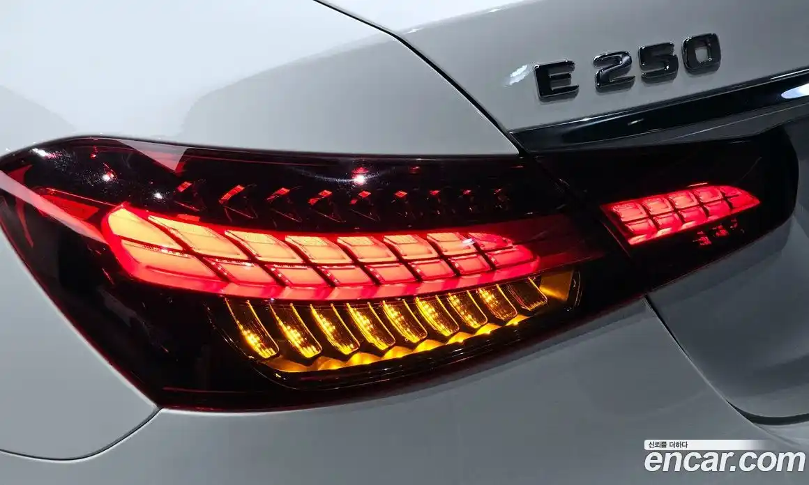 Mercedes-Benz E-Class 2020 2.0 гидро в Москве № 2129426, фото 8
