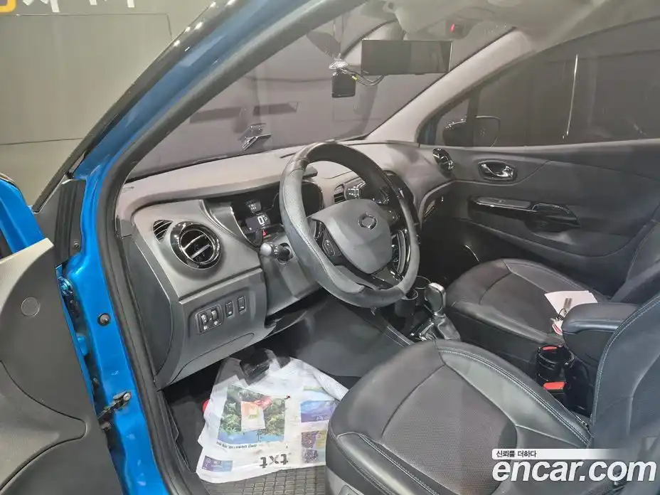 Renault QM3 2016 1.5 гидро в Москве № 2129624, фото 6