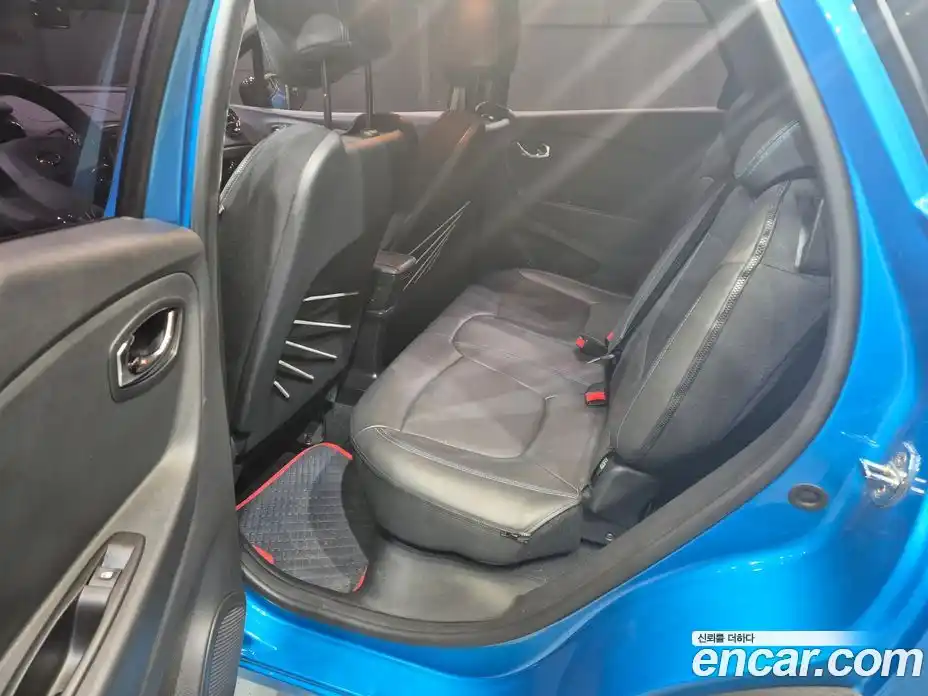 Renault QM3 2016 1.5 гидро в Москве № 2129624, фото 7