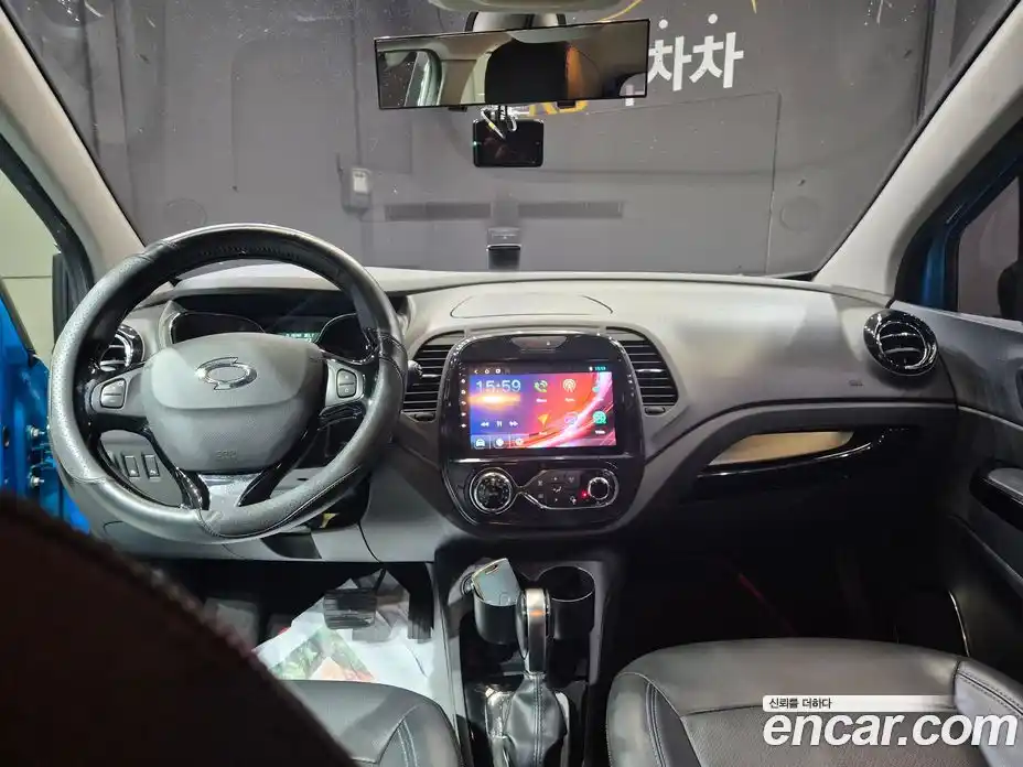 Renault QM3 2016 1.5 гидро в Москве № 2129624, фото 8