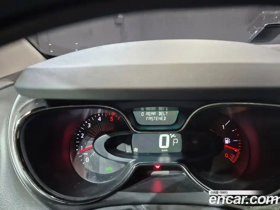 Renault QM3 2016 1.5 гидро в Москве № 2129624, фото 9