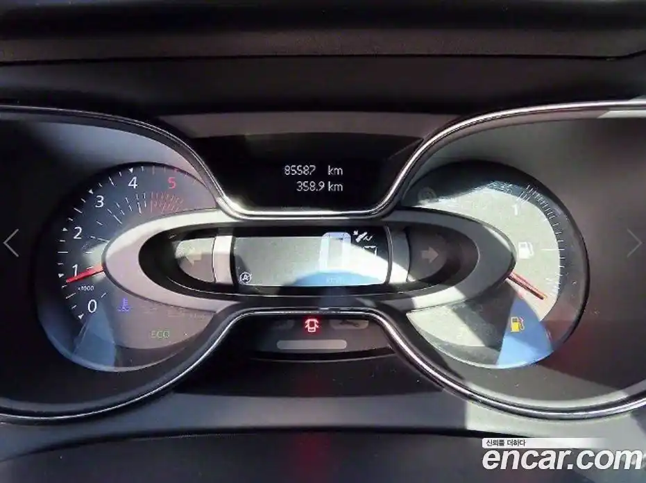 Renault QM3 2018 1.5 гидро в Москве № 2129629, фото 9