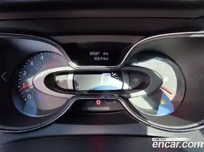 Renault QM3 2018 1.5 гидро в Москве № 2129629, миниатюра 9