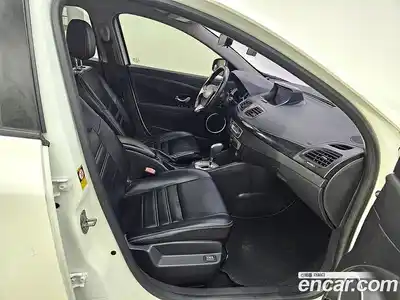 Renault SM3 2015 1.6 гидро в Москве № 2129733, миниатюра 8