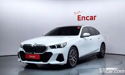 BMW 5-Series, 2025