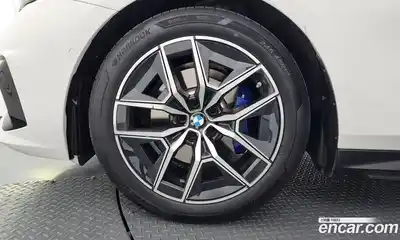 BMW 5-Series 2025 2.0 гидро в Москве № 2129829, миниатюра 5